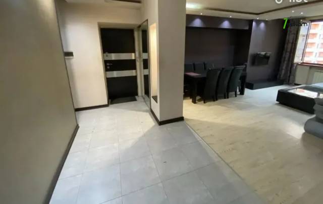 3 սենյականոց բնակարան Սարյանի փողոցում, 92 ք.մ., 8/11 հարկ, կապիտալ վերանորոգված