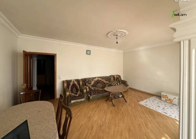 3 սենյականոց բնակարան, Հարավ Արևմտյան Բ2 թաղամաս, 100 քմ, 3/9 հարկ, 2 սանհանգույց