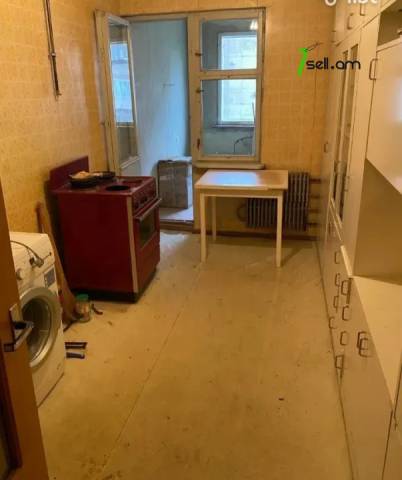 2 սենյականոց բնակարան, Դավթաշեն 2-րդ թաղամաս, 71 քմ, 4/10 հարկ, մի քանի պատշգամբ