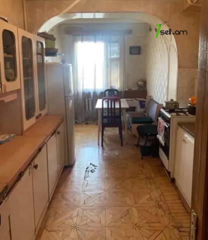 2 սենյականոց բնակարան Այգեձորի փողոցում, 57 ք.մ., 2 սանհանգույց, 2/9 հարկ
