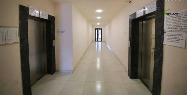3 սենյականոց բնակարան նորակառույց շենքում Արաբկիրում, 93 ք.մ., 2 սանհանգույց, բարձր առաստաղներ