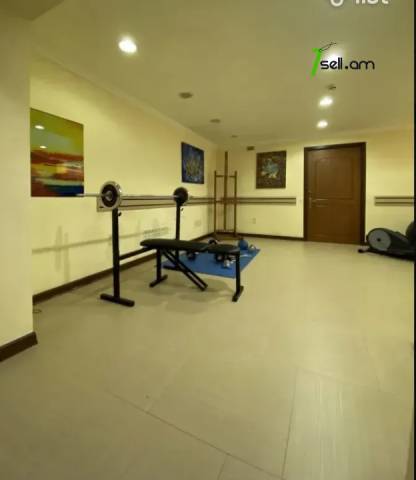 5 սենյականոց բնակարան Լեփսիուսի փողոցում, 137 քմ, 1/5 հարկ, կապիտալ վերանորոգված