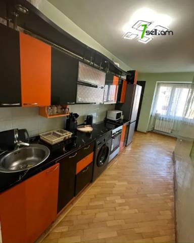 4 սենյականոց բնակարան Զաքարիա Քանաքեռցու փողոցում, 85 քմ, 6/9 հարկ, 2 սանհանգույց