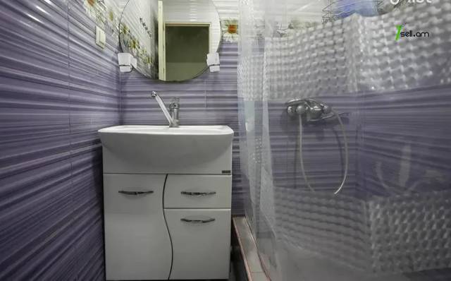 4 սենյականոց բնակարան Գալշոյան փողոցում, 74 քմ, եվրովերանորոգված, քարե շենք