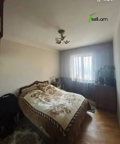 2 սենյականոց բնակարան, Մելիք Մելիքյան փողոցի նրբանցք, 64 ք.մ., նախավերջին հարկ