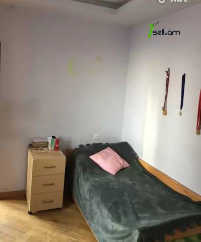 4 սենյականոց բնակարան նորակառույց շենքում Արաբկիրում, 92 ք.մ., 2 սանհանգույց, բարձր առաստաղներ