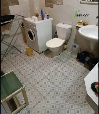 3 սենյականոց բնակարան Կոմիտասի պողոտայում, 86 ք.մ., 2/5 հարկ, մի քանի պատշգամբ