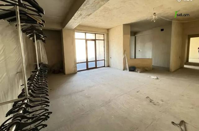 4 սենյականոց բնակարան նորակառույց շենքում Աբովյան փողոցում, 140 քմ, 4/14 հարկ, 2 սանհանգույց