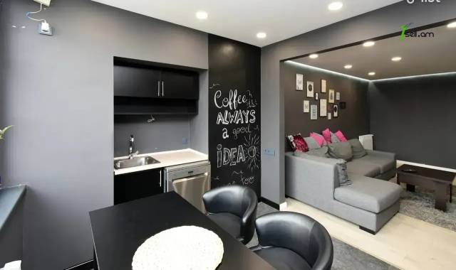 3 սենյականոց բնակարան Սարյան փողոցում, 77 ք.մ., դիզայներական ոճով վերանորոգված, քարե շենք