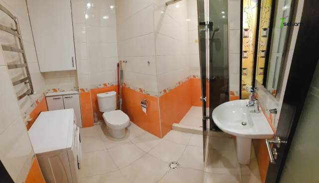 2 սենյականոց բնակարան Մեսրոպ Մաշտոցի պողոտայում, 58 քմ, 3/5 հարկ, եվրովերանորոգված, քարե շենք