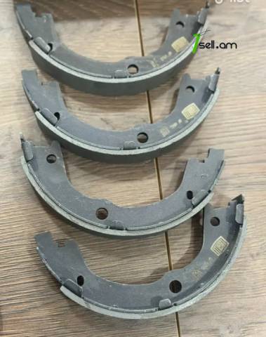 Արգելակման կոճղակ / կալոդկա բառաբանի հետևի, Kia Sorento TRIALLI