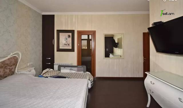 5 սենյականոց բնակարան նորակառույց շենքում Մարշալ Բաղրամյան պողոտայում, 165 քմ, 11/17 հարկ