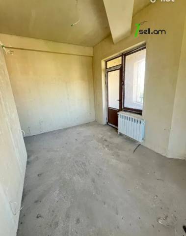 4 սենյականոց բնակարան նորակառույց շենքում Սերո Խանզադյան փողոցում, 133 քմ, 3+ սանհանգույց