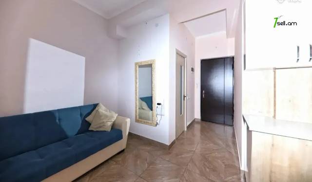 2 սենյականոց բնակարան նորակառույց շենքում Նիկողայոս Ադոնցի փողոցում, 45 ք.մ., բարձր առաստաղներ