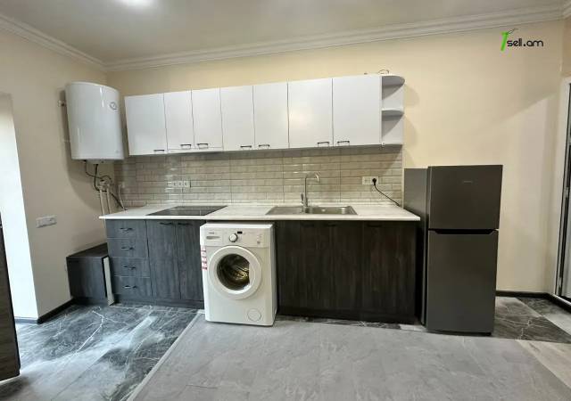 2 սենյականոց բնակարան նորակառույց շենքում Մյասնիկյանի պողոտայում, 44 ք.մ., 1/3 հարկ