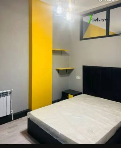 3 սենյականոց բնակարան նորակառույց շենքում Գրիբոյեդով փողոցում, 80 ք.մ., բարձր առաստաղներ, 4/15 հարկ