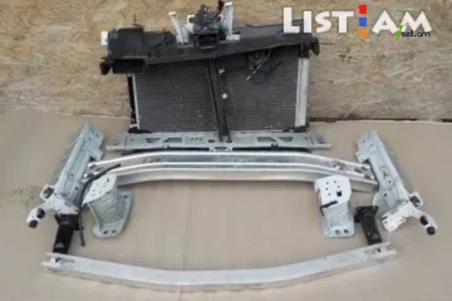 Toyota RAV 4 ռադիատորների կոմպլեկտ հովացման