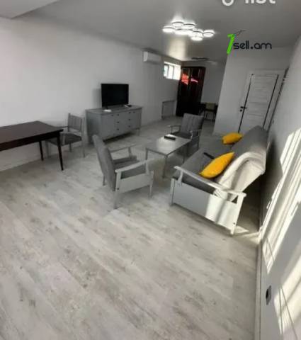 2 սենյականոց բնակարան, Մարգարյան փողոցի 2-րդ նրբանցք, 68 ք.մ., նախավերջին հարկ, բարձր առաստաղներ