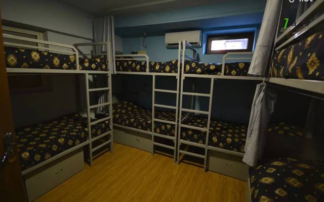 Հյուրանոց կենտրոնում, 340 ք.մ.