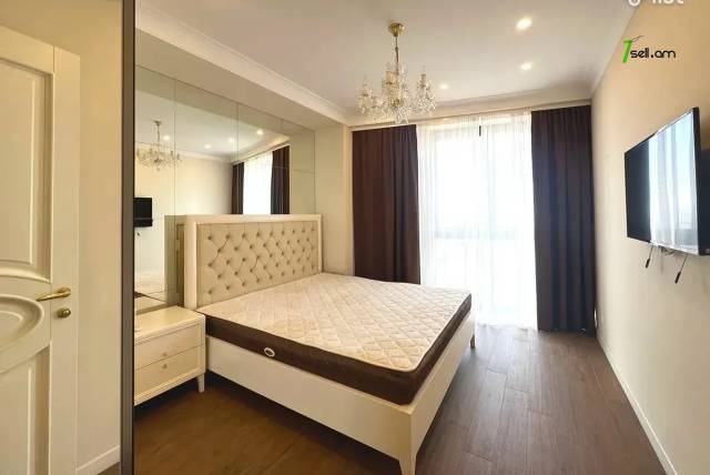 Ընդարձակ 4 սենյականոց բնակարան նորակառույց շենքում Վարդանանց փողոցում, 206 քմ, 20/23 հարկ