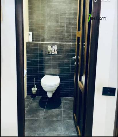 3 սենյականոց բնակարան, Դավթաշեն 1-ին թաղամաս, 90 ք.մ., նախավերջին հարկ, կապիտալ վերանորոգված