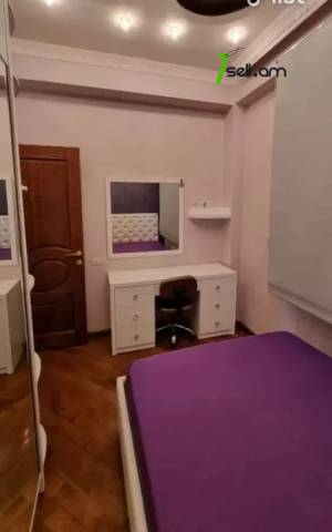 3 սենյականոց բնակարան նորակառույց շենքում Նիկողայոս Ադոնցի փողոցում, 90 ք.մ., բարձր առաստաղներ