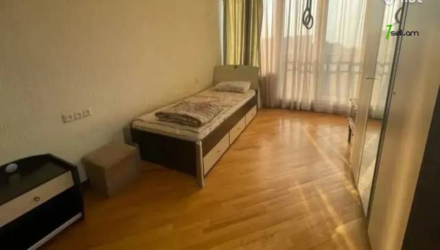 4 սենյականոց բնակարան նորակառույց շենքում Գյուլբենկյան փողոցում, 120 ք.մ., 2 սանհանգույց