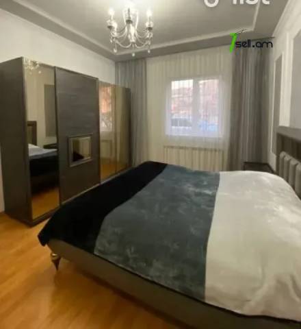 Մեկ հարկանի քարե տուն, Տիչինայի 3-րդ նրբանցք Աջափնյակում, 102 քմ, կապիտալ վերանորոգված