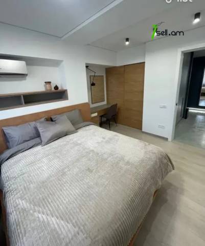 2 սենյականոց բնակարան Եզնիկ Կողբացու փողոցում, 43 քմ, դիզայներական ոճով վերանորոգված