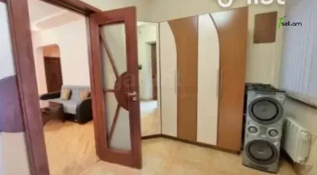 Երկու հարկանի քարե տուն Արաբկիրում, 604 ք.մ., 3+ սանհանգույց, եվրովերանորոգված