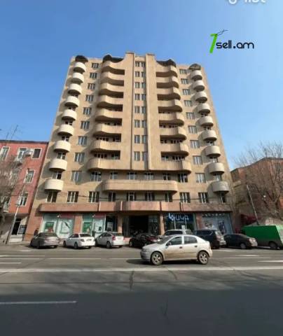 Բազմաֆունկցիոնալ գույք Պարոնյան փողոցում կենտրոնում, 95 քմ