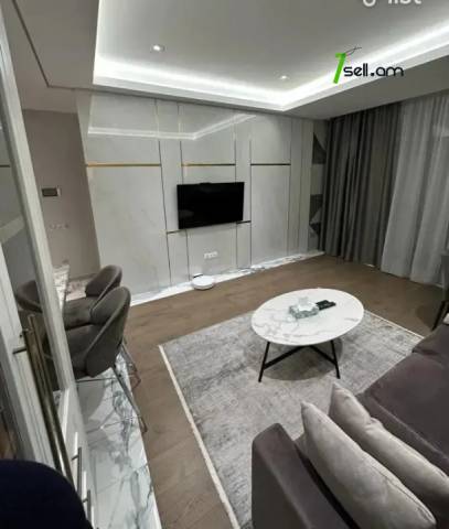 3 սենյականոց բնակարան նորակառույց շենքում Օրբելի եղբայրների փողոցում, 85 ք.մ., 2 սանհանգույց