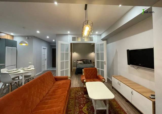 2 սենյականոց բնակարան Նալբանդյան փողոցում, 60 ք.մ., 8/10 հարկ, դիզայներական ոճով վերանորոգված