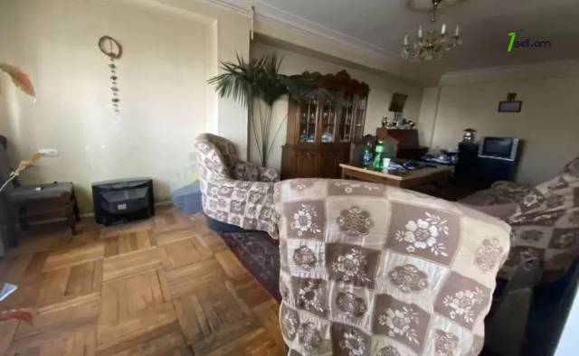 3 սենյականոց բնակարան Արաբկիրում, 87 ք.մ., 2 սանհանգույց, նախավերջին հարկ