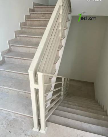 3 սենյականոց բնակարան Փավստոս Բուզանդի փողոցում, 105 ք.մ., 4/15 հարկ, 2 սանհանգույց