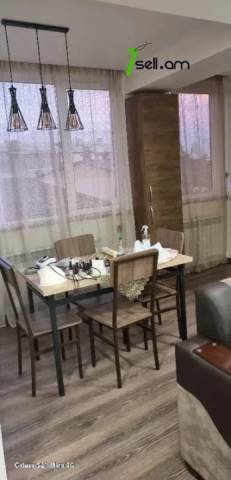 3 սենյականոց բնակարան Վիկտոր Համբարձումյանի փողոցում, 65 քմ, 3/9 հարկ, եվրովերանորոգված