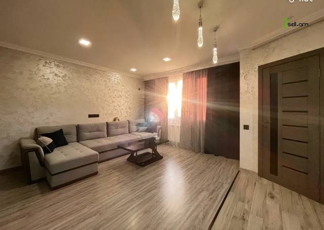 1 սենյականոց բնակարան Գայի պողոտայում, 36 ք.մ., նախավերջին հարկ, դիզայներական ոճով վերանորոգված