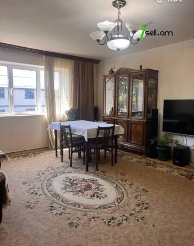 4 սենյականոց բնակարան Հարություն Վերդյանի փողոցում, 108 քմ, 2/2 հարկ, մասնակի վերանորոգում