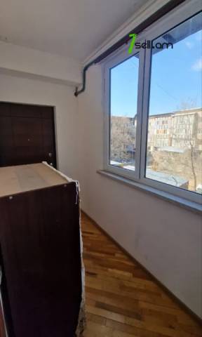 2 սենյականոց բնակարան, 1 թաղամաս, 56 քմ, 3/5 հարկ, կոսմետիկ վերանորոգում