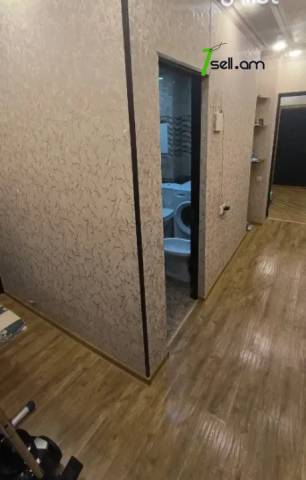 4 սենյականոց բնակարան, Նորաշեն թաղամաս, 97 ք.մ., 3/16 հարկ, մի քանի պատշգամբ, եվրովերանորոգված