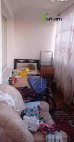 3 սենյականոց բնակարան, Գյուլիքեխվյանի նրբանցք, 80 ք.մ., նախավերջին հարկ