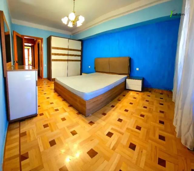 3 սենյականոց բնակարան Մեսրոպ Մաշտոցի պողոտայում, 72 ք.մ., 10/12 հարկ, եվրովերանորոգված