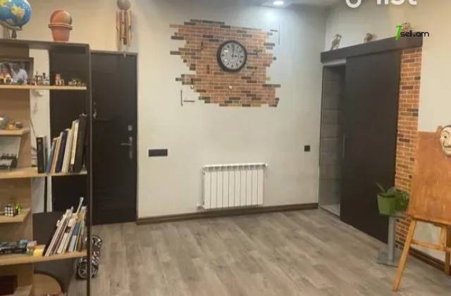 3 սենյականոց բնակարան նորակառույց շենքում Գյուրջյան փողոցում, 70 ք.մ., բարձր առաստաղներ