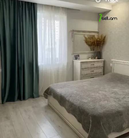 3 սենյականոց բնակարան Ծարավ աղբյուրի փողոցում, 72 քմ, 5/7 հարկ, մասնակի վերանորոգում, քարե շենք