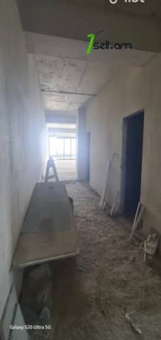 Ընդարձակ 3 սենյականոց բնակարան նորակառույց շենքում Վերին Անտառային փողոցում, 184 քմ