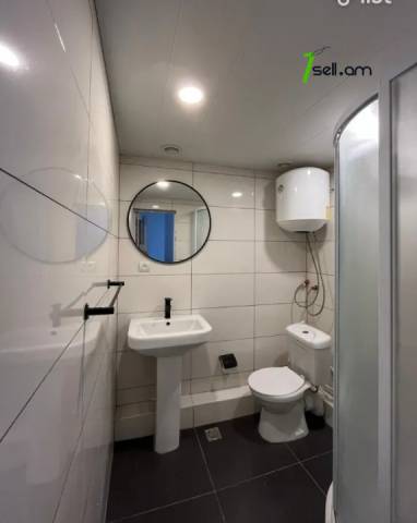 Ընդարձակ 1 սենյականոց բնակարան Հակոբ Հակոբյան փողոցում, 54 քմ, 8/14 հարկ, կոսմետիկ վերանորոգում