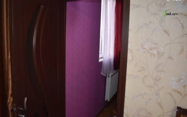 3 սենյականոց բնակարան Լվովյան փողոցում, 62 ք.մ., 8/12 հարկ, մասնակի վերանորոգում