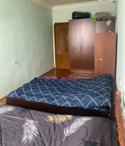 3 սենյականոց բնակարան Դավիթ Մալյան փողոցում, 96 ք.մ., նախավերջին հարկ, կոսմետիկ վերանորոգում