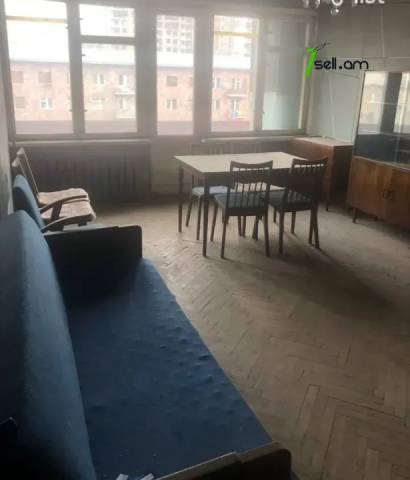 2 սենյականոց բնակարան Կոմիտասի պողոտայում, 72 քմ, 5/7 հարկ, 2 սանհանգույց, մի քանի պատշգամբ