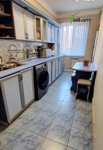 4 սենյականոց բնակարան Վիլնյուսի փողոցում, 94 ք.մ., 7/9 հարկ, դիզայներական ոճով վերանորոգված